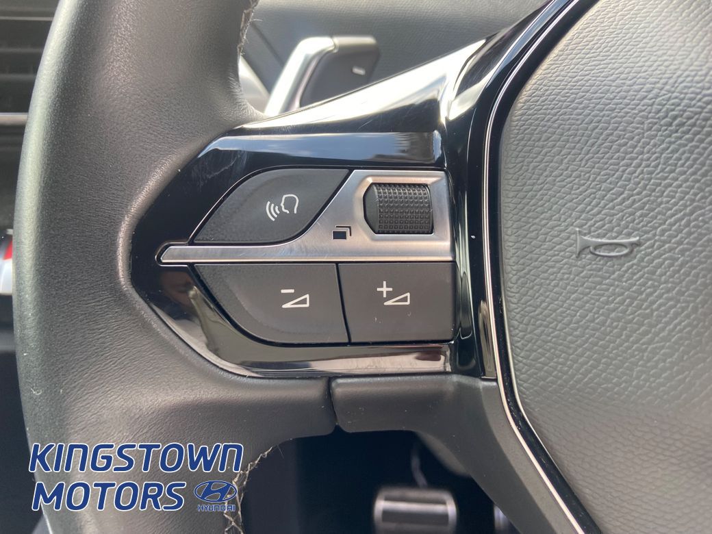 2023 Peugeot 5008