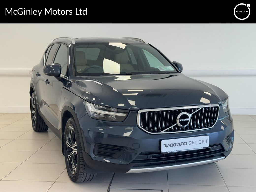 2022 Volvo XC40