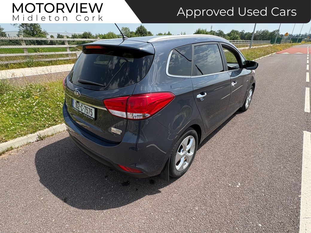 2016 Kia Carens