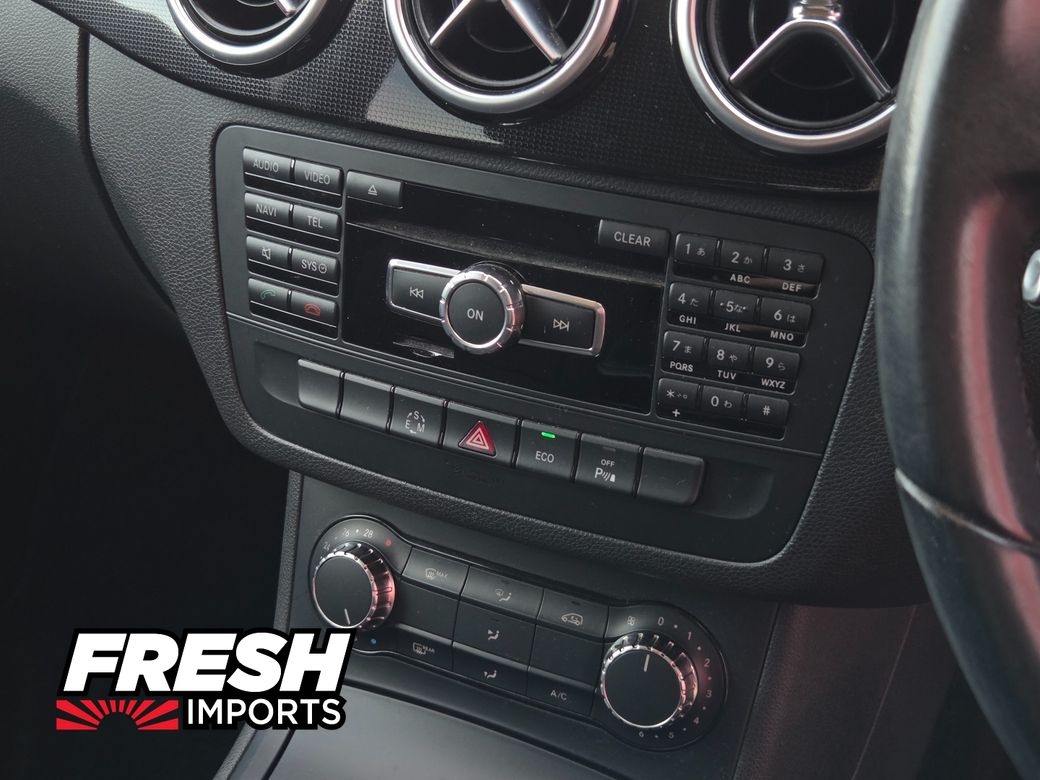 2013 Mercedes-Benz B 180
