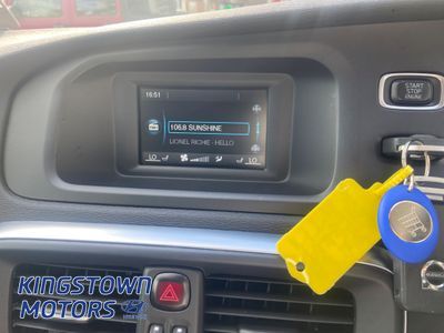 2016 Volvo V40