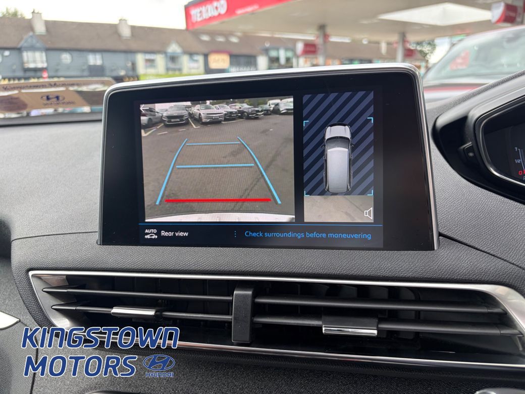 2021 Peugeot 5008