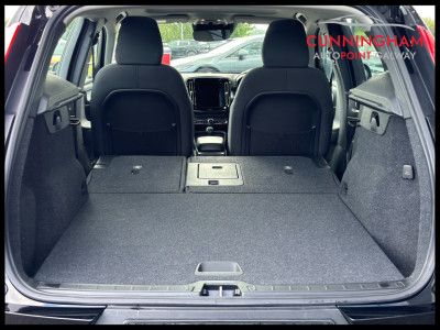 2022 Volvo XC40