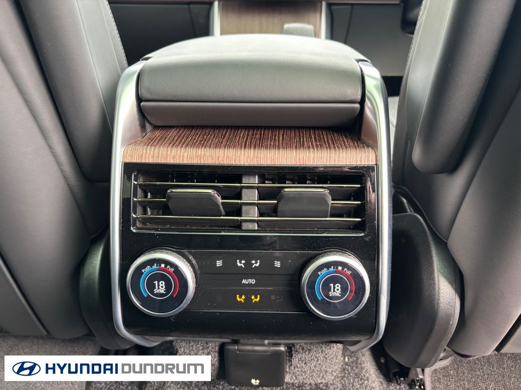 2025 Land Rover Range Rover