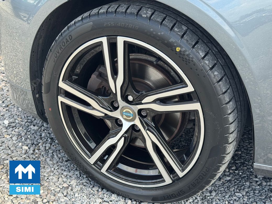 2018 Volvo S90