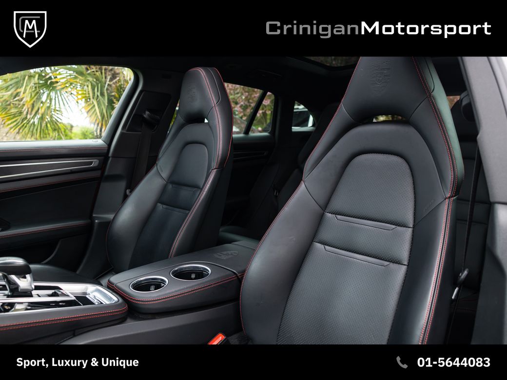 2022 Porsche Panamera