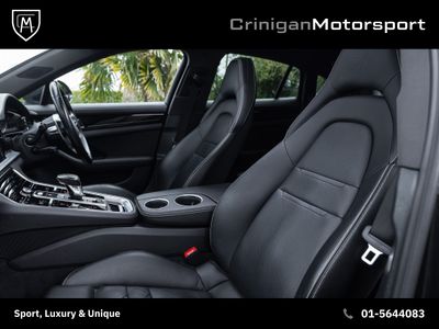 2020 Porsche Panamera