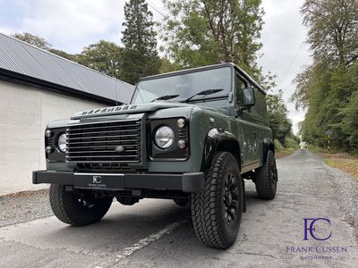 2015 Land Rover Defender 90