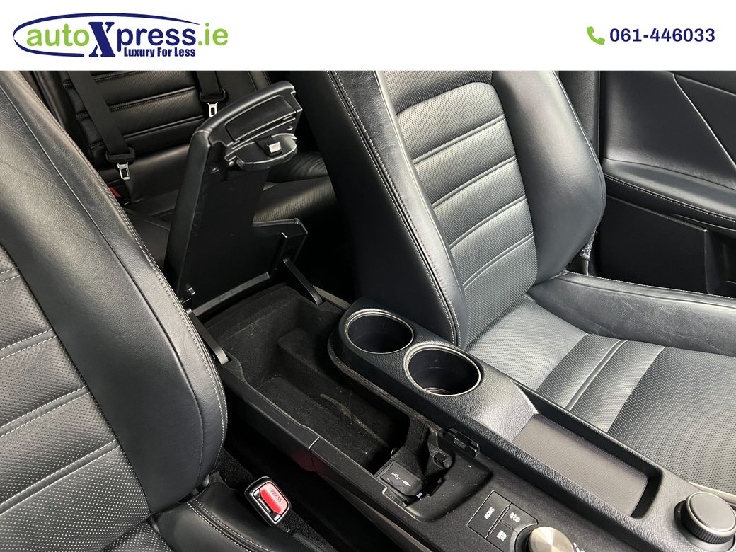 2015 Lexus IS 300h