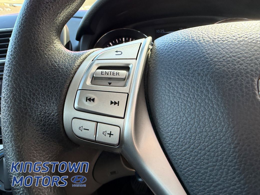 2015 Nissan Pulsar
