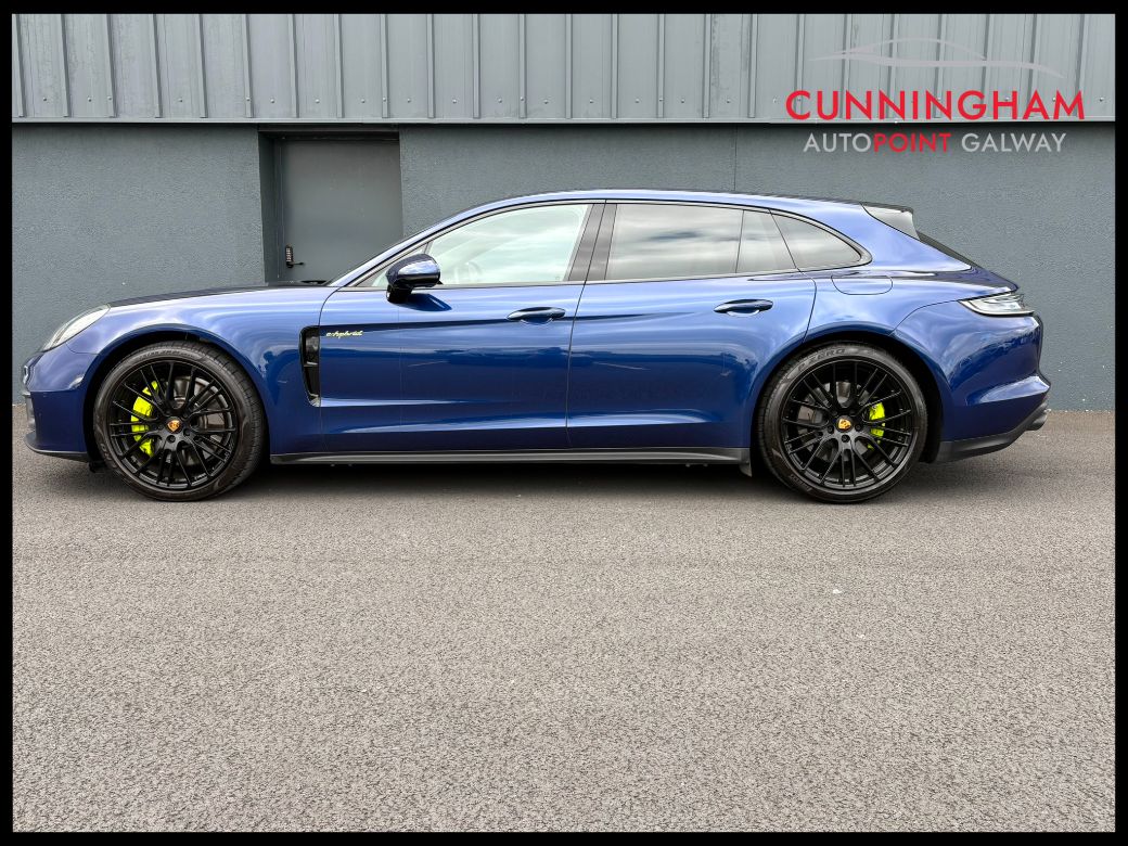 2022 Porsche Panamera