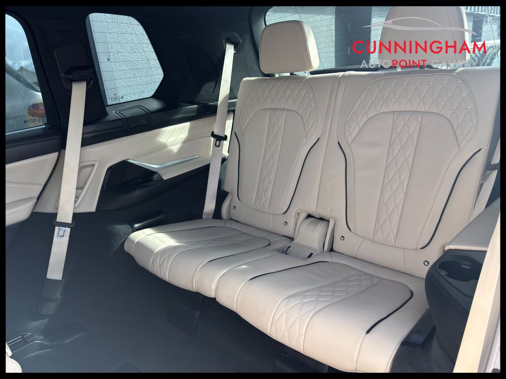 2019 BMW X7