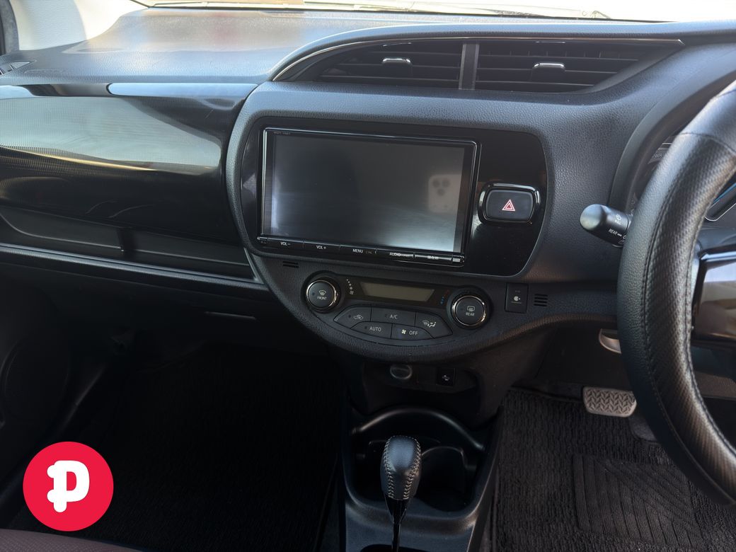 2017 Toyota Vitz