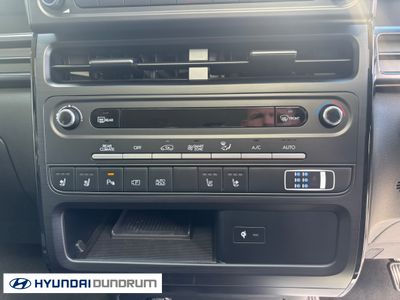 2027 Hyundai Staria
