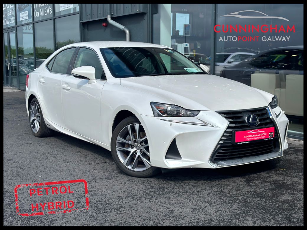 2018 Lexus IS 300h
