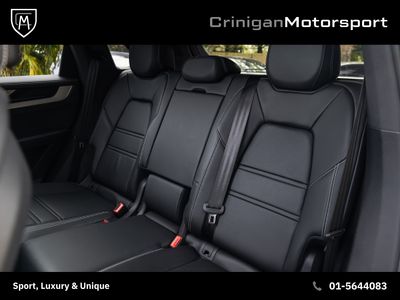 2025 Porsche Cayenne