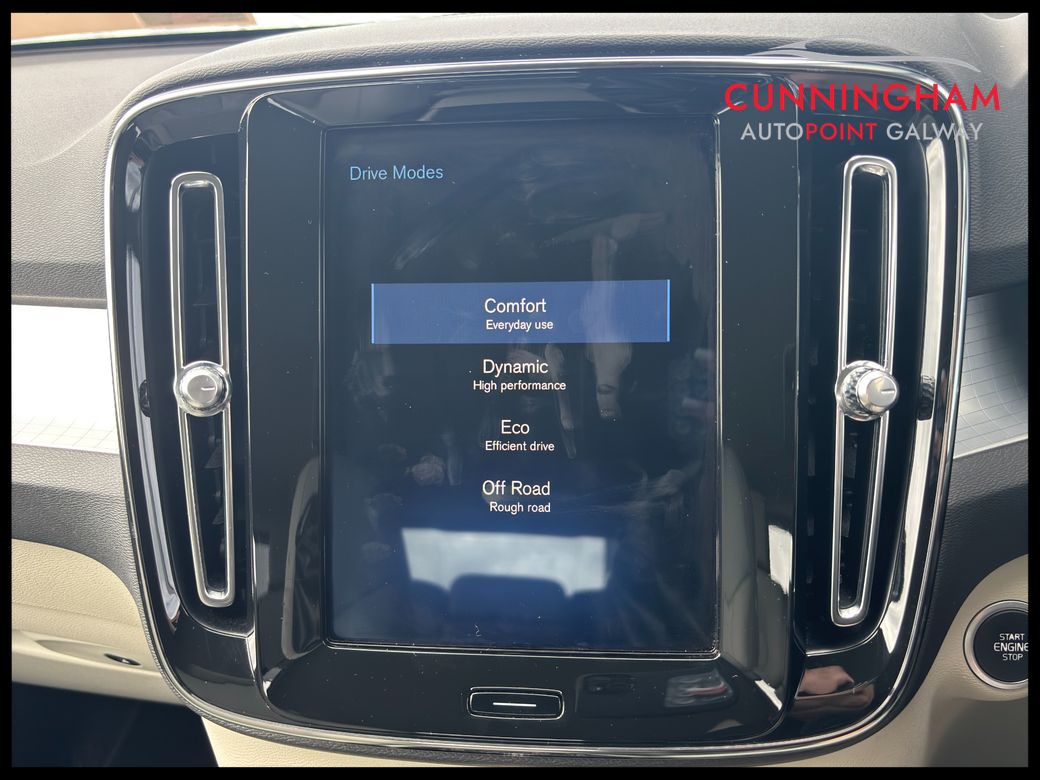 2020 Volvo XC40