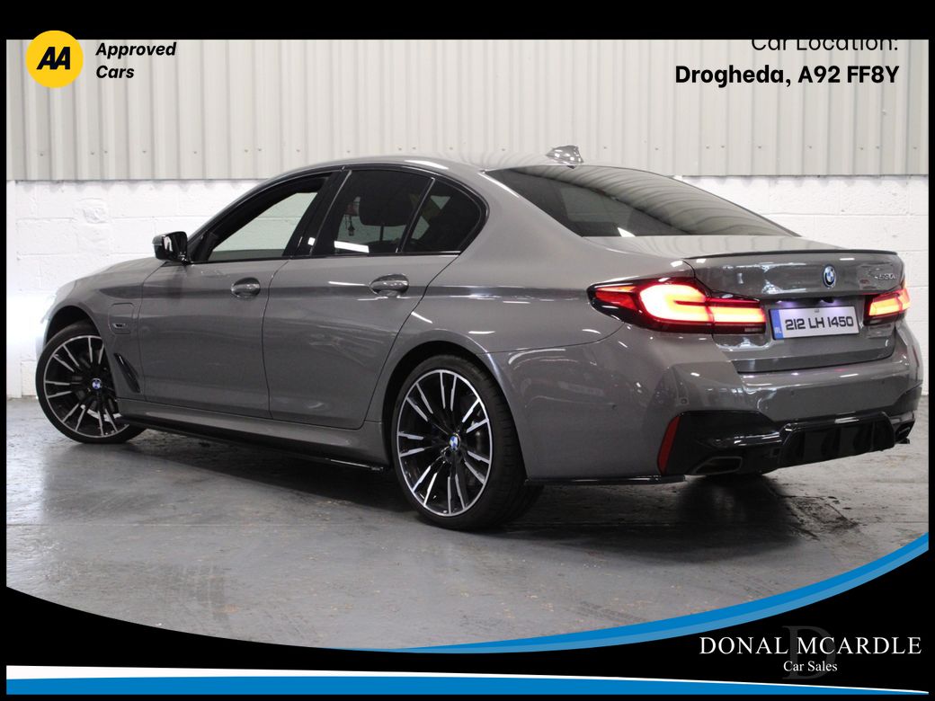 2021 BMW 530