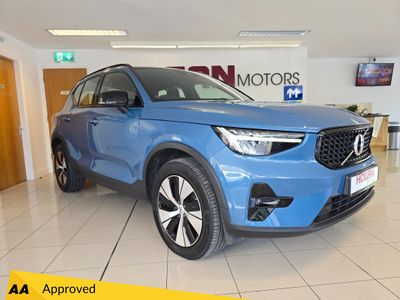 2022 Volvo XC40