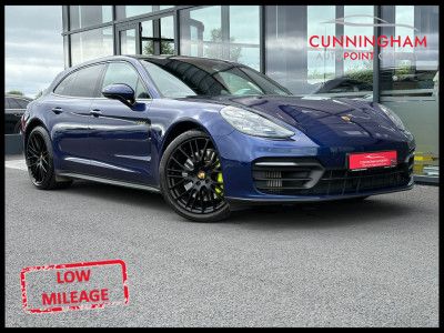 2022 Porsche Panamera