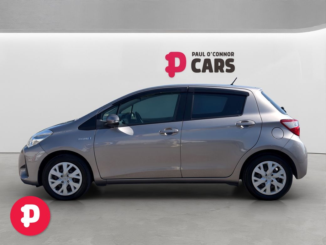 2017 Toyota Vitz