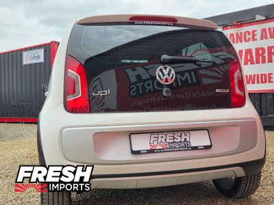 2016 Volkswagen up!