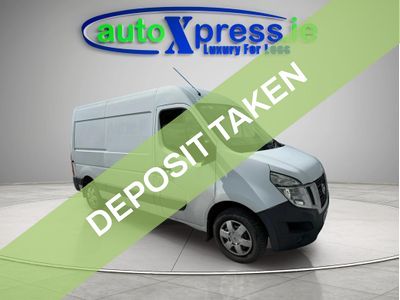 2016 Nissan NV400
