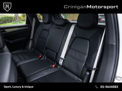 2023 Porsche Cayenne