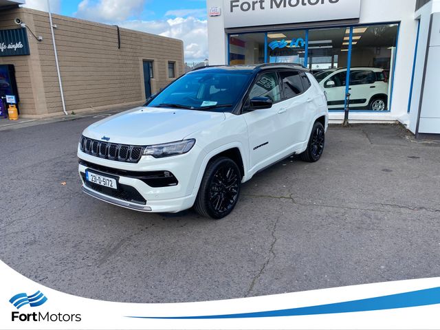 vehicle for sale from Fort Motors