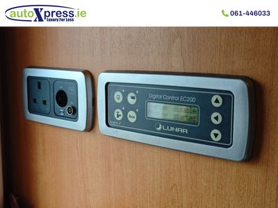 2009 Lunar Motorcaravan