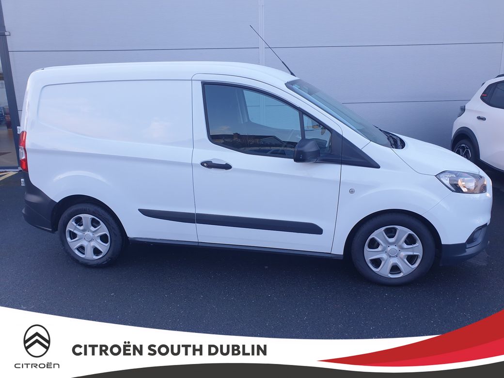 2022 Ford Transit Courier