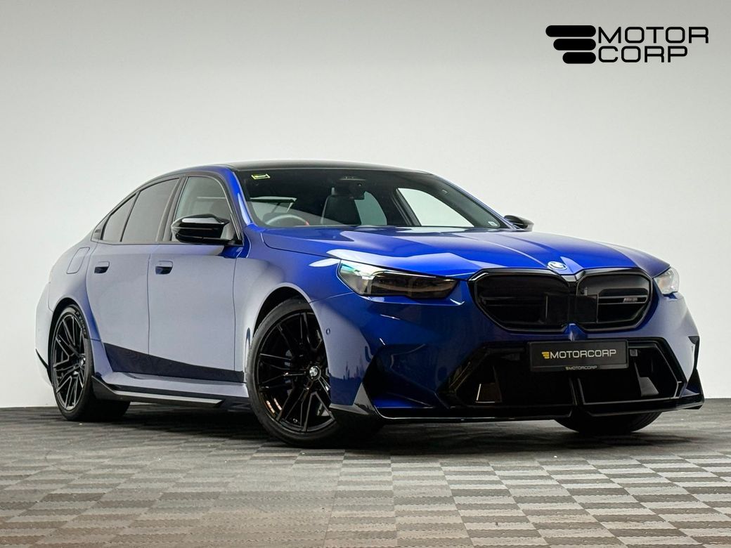 2025 BMW M5