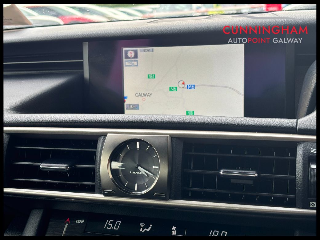 2018 Lexus IS 300h