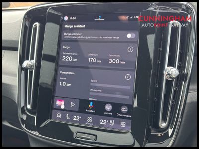 2022 Volvo XC40