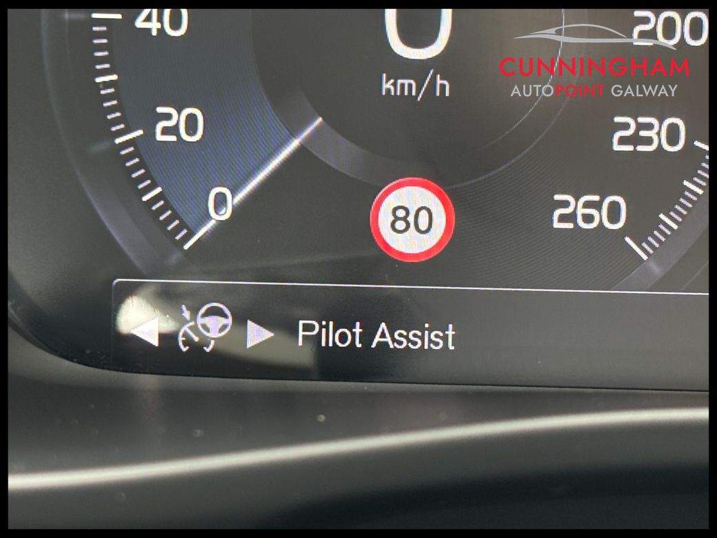 2020 Volvo XC40