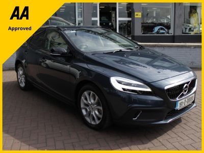 2019 Volvo V40