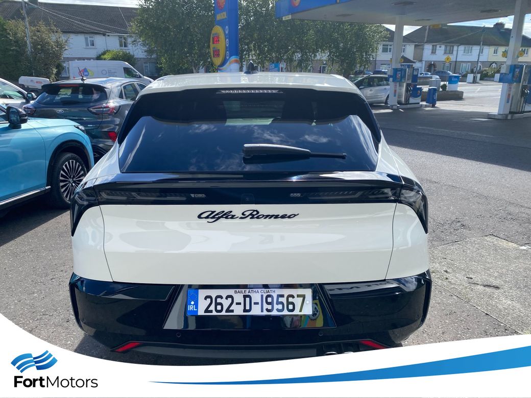 2026 Alfa Romeo Junior