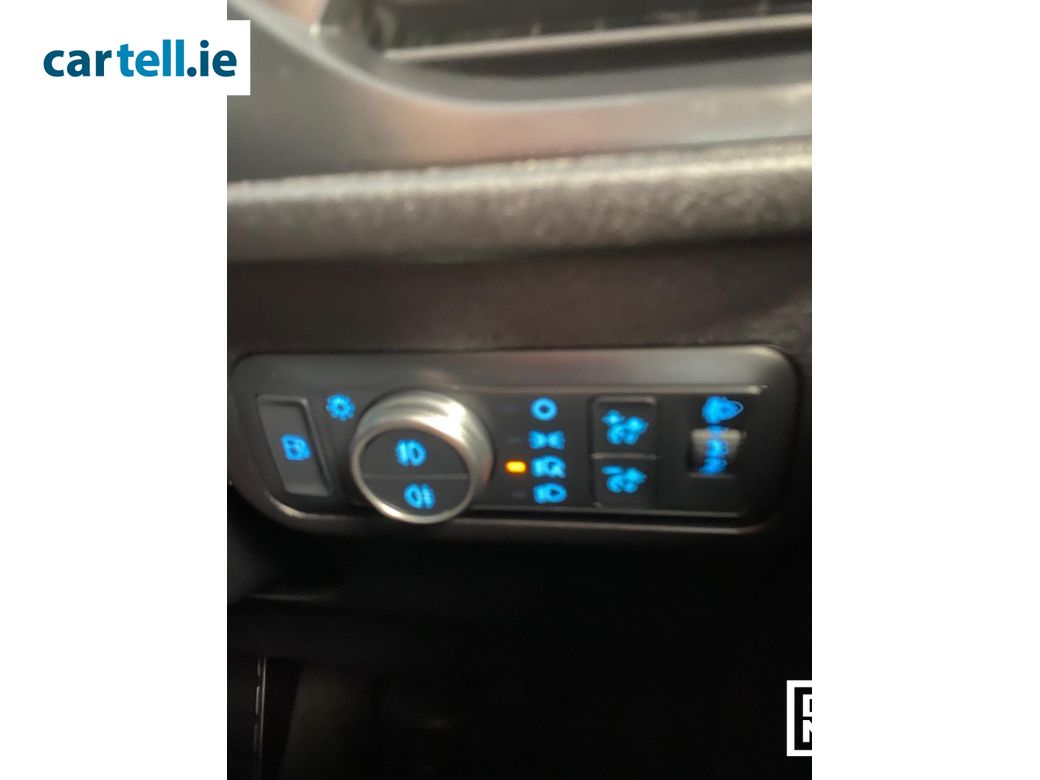 2023 Ford Kuga