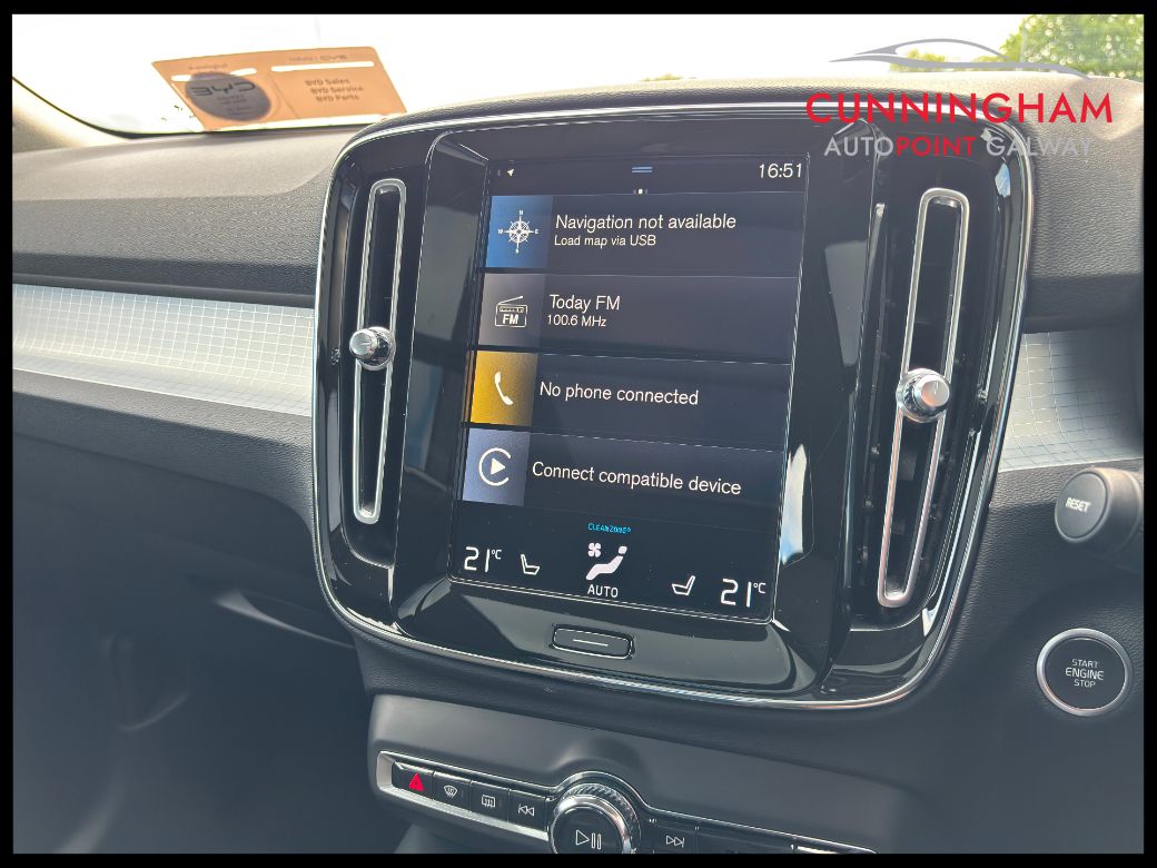 2022 Volvo XC40