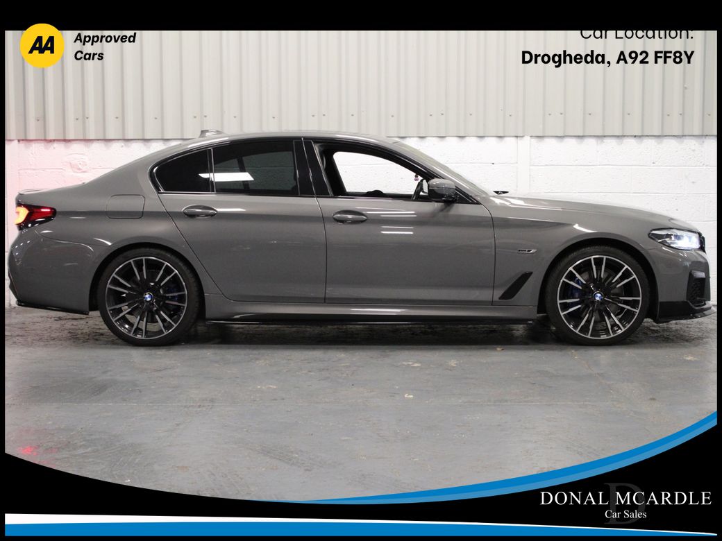 2021 BMW 530