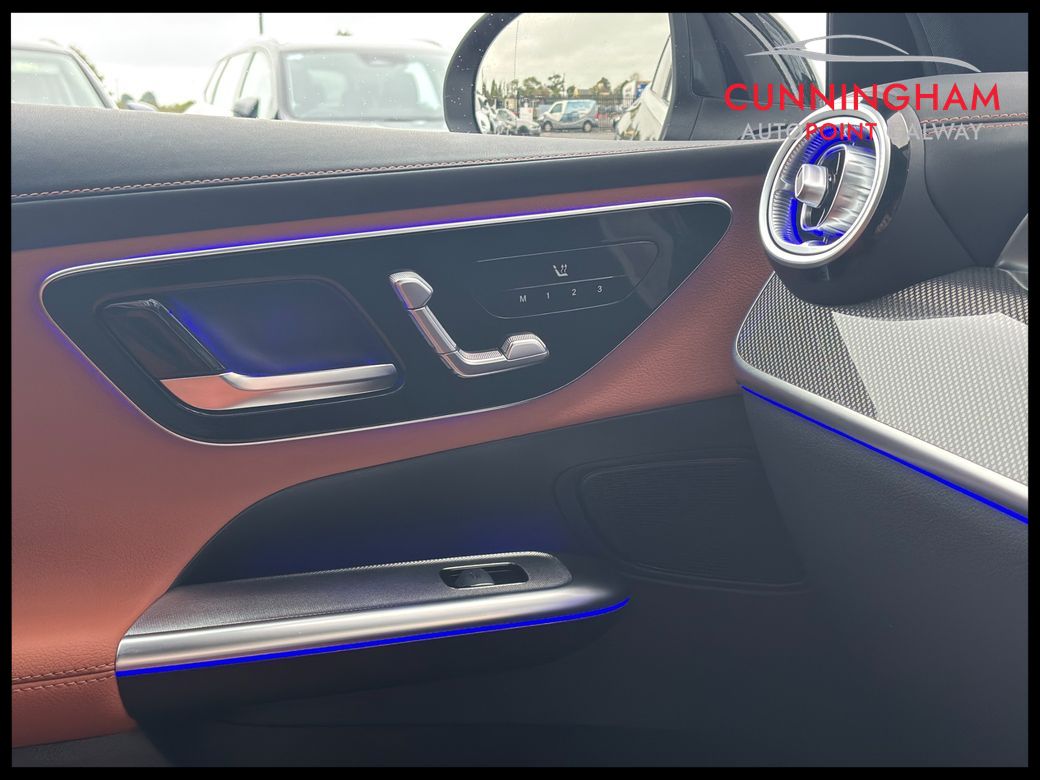2025 Mercedes-Benz GLC Class