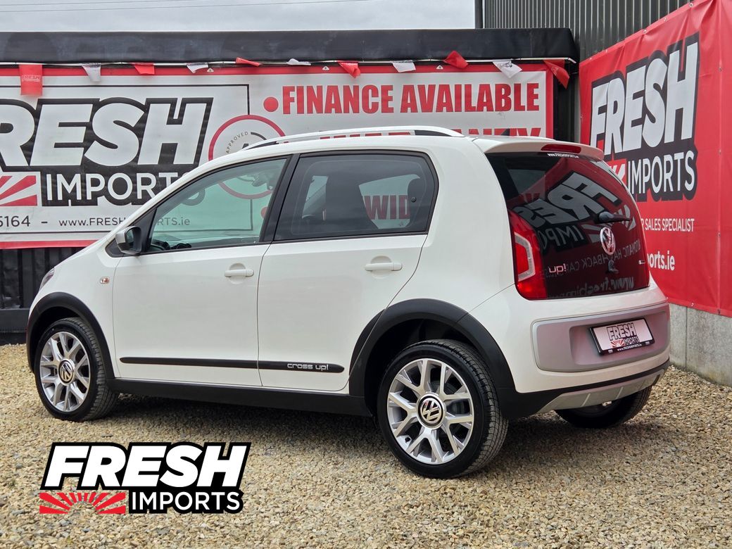 2016 Volkswagen up!