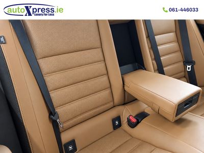 2023 Lexus IS 300h