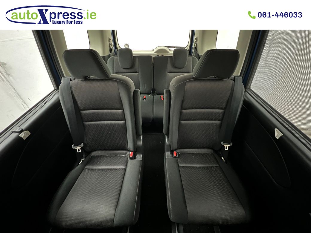 2018 Nissan Serena
