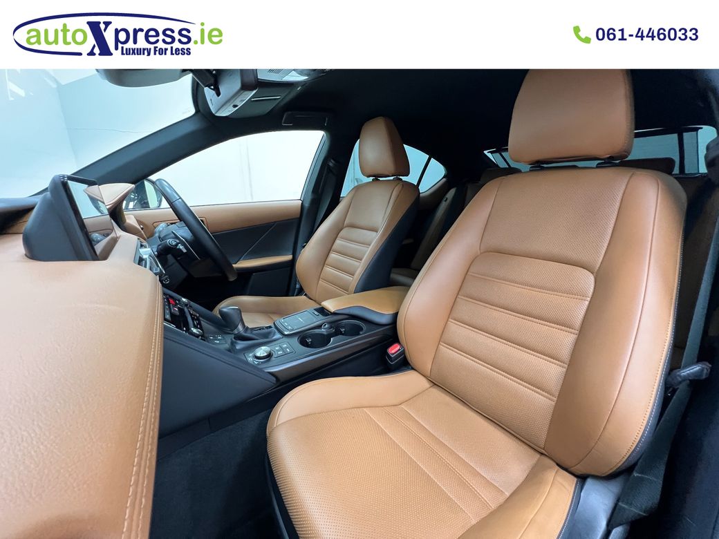 2022 Lexus IS 300h