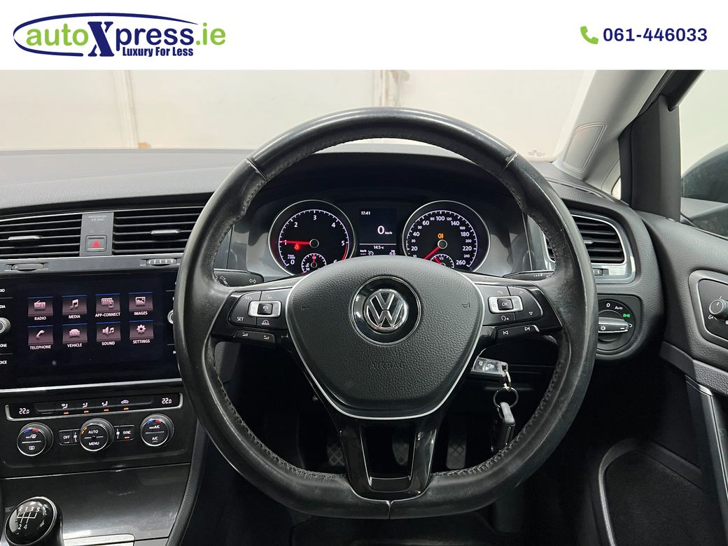 2017 Volkswagen Golf