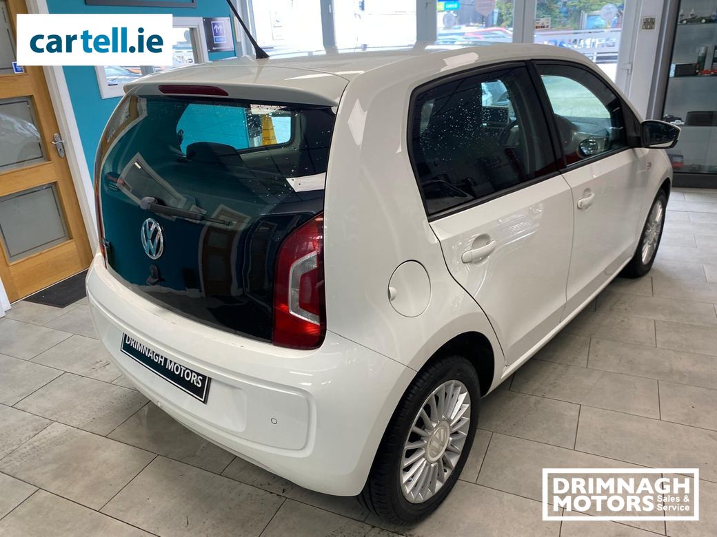 2015 Volkswagen up!