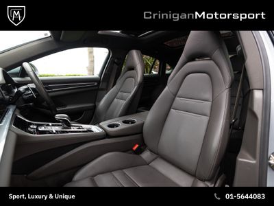 2023 Porsche Panamera