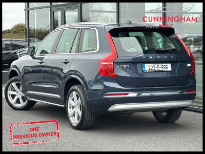 2022 Volvo XC90