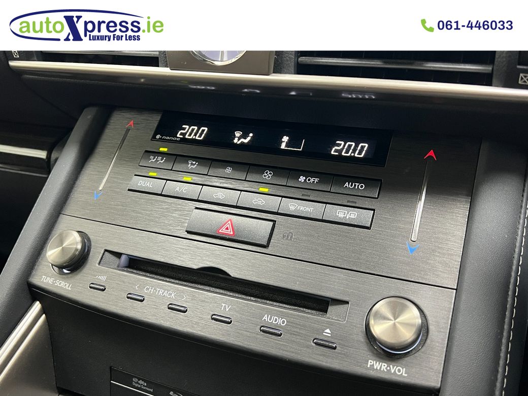 2019 Lexus IS 300h